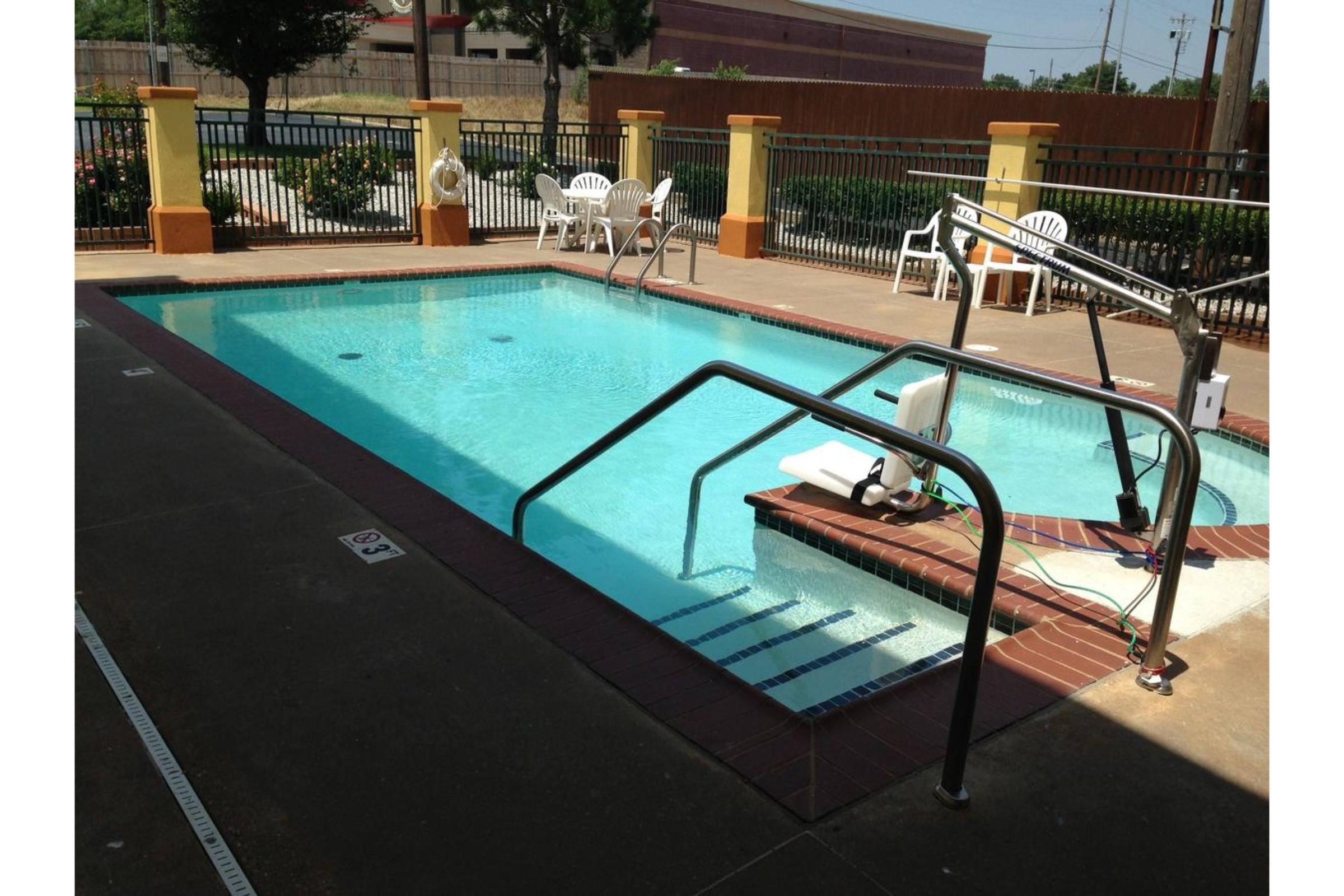 Country Inn & Suites By Radisson, Oklahoma City At Northwest Expressway, Ok Экстерьер фото