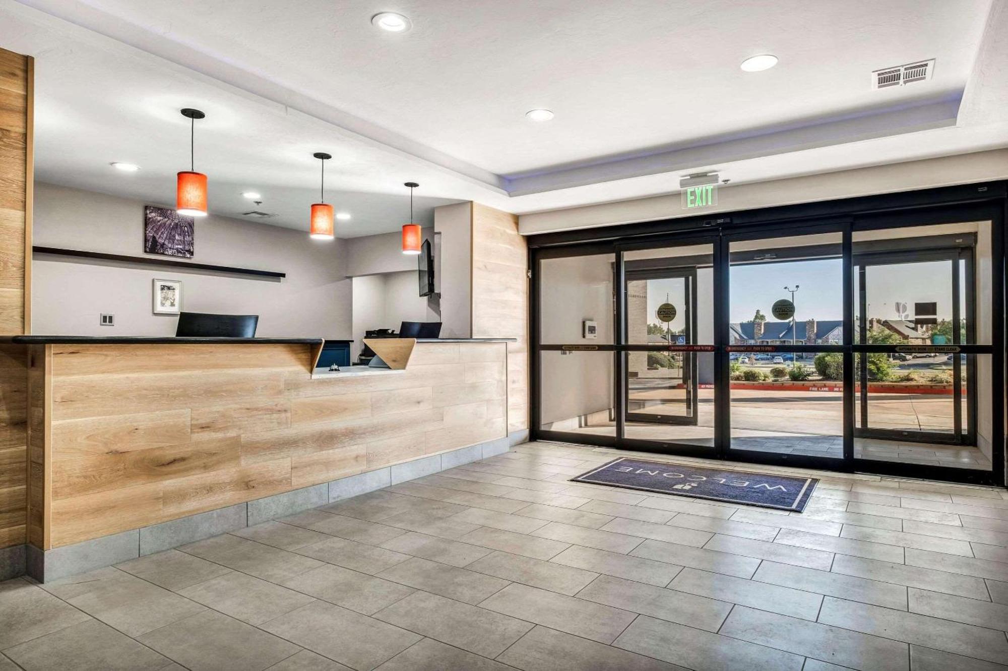 Country Inn & Suites By Radisson, Oklahoma City At Northwest Expressway, Ok Экстерьер фото