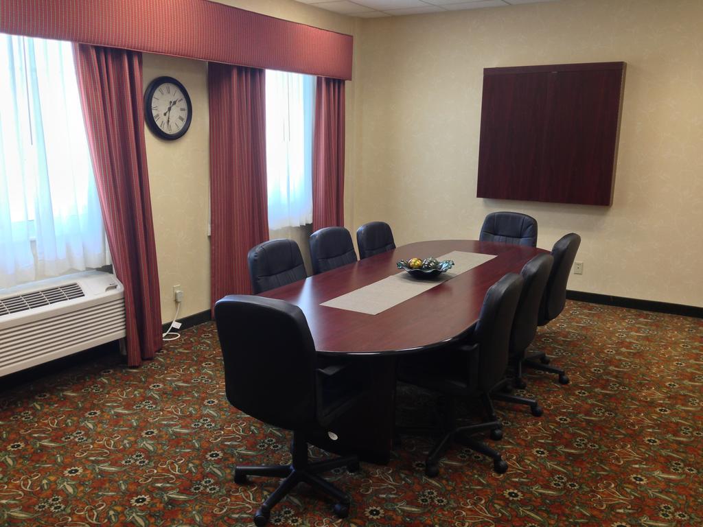Country Inn & Suites By Radisson, Oklahoma City At Northwest Expressway, Ok Экстерьер фото